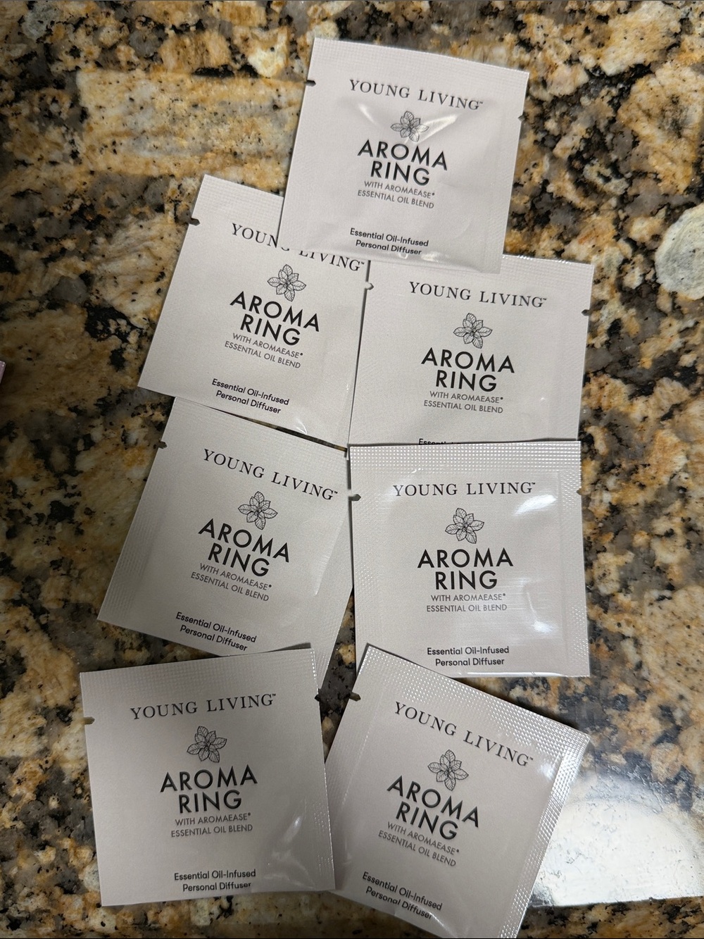 Young Living White Aroma Ring Single-Use Essential Oil Sachets
